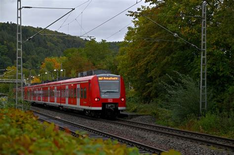 Nachschuß auf einen S1 Zug in Neckargerach der auf dem Weg nach Homburg