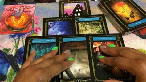 Descubre Tu Destino Con El Chat Tarot Del Amor Lectura De Tarot