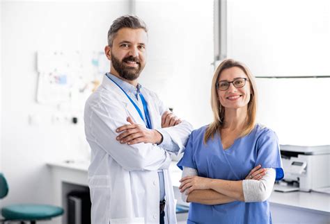 Dental Assistant Duties | Top Duties & Skills In 2024