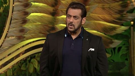 Bigg Boss Weekend Ka Vaar Live Updates Salman Khan Announces Umar