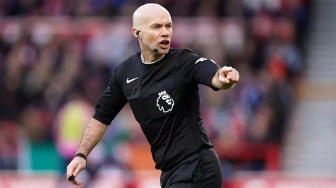 Paul Tierney Will Not Referee A Game This Weekend After Nottingham Forest Controversy Soccer