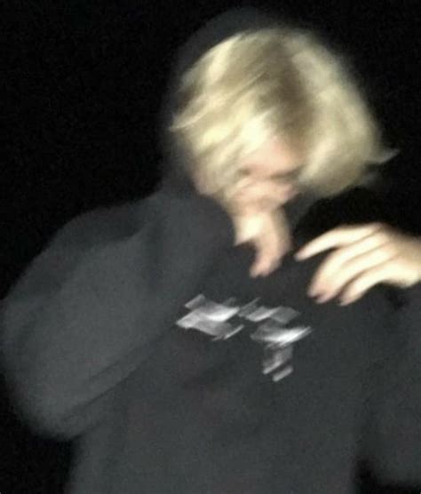 Pin On Mis Pines Guardados Blonde Guys Blonde Boy Aesthetic Grunge Guys