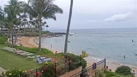 Napili Sunset Beach Front Resort Webcam - Lahaina, Hawaii