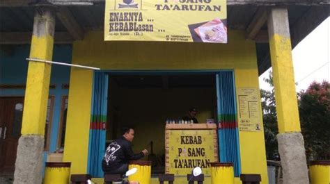 Menu At Kebab Pisang Ta Arufan Cafe Bandung