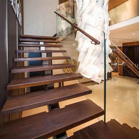 Mono Stringer Staircase Yurihomes