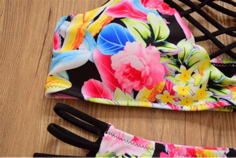 Chest Cross Colorful Two Piece Bikini On Luulla