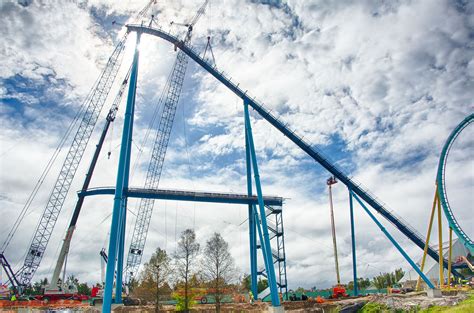 Mako SeaWorld's Newest Roller Coaster Coming Soon | Chip and Company