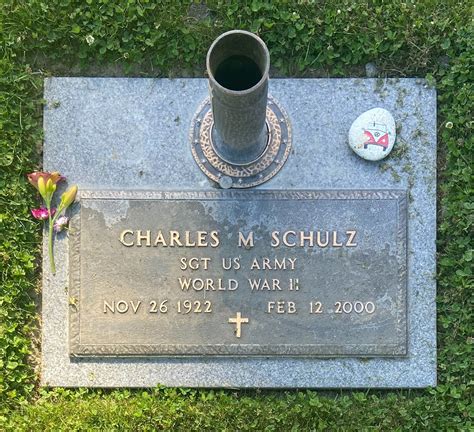 Charles Schulz 1922 2000 Memorial Find A Grave