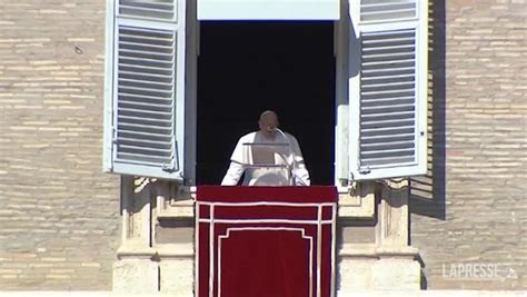 Papa Francesco La Tratta Degli Esseri Umani Un Fenomeno Drammatico