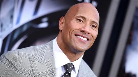 La Millonaria Brecha Salarial Entre Dwayne La Roca Johnson Y Emily