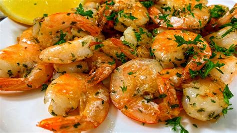Самые вкусные ЧЕСНОЧНЫЕ КРЕВЕТКИ на сковороде. Как приготовить креветки ...