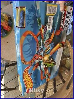 Car Track Set Hot Wheels Criss Cross Crash Motorized Track Set High Speed Zones One Car