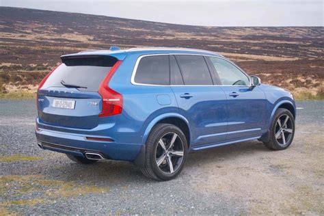 Volvo Xc90 D5 Awd R Design Reviews Complete Car