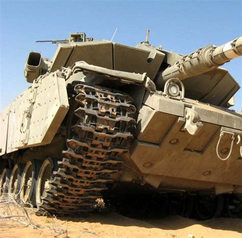 Magach Tank 600 4 Between The M60 And Merkava MBT IDF S Magach 7c 31