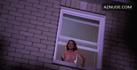 THE WHOLE NINE YARDS NUDE SCENES AZNude