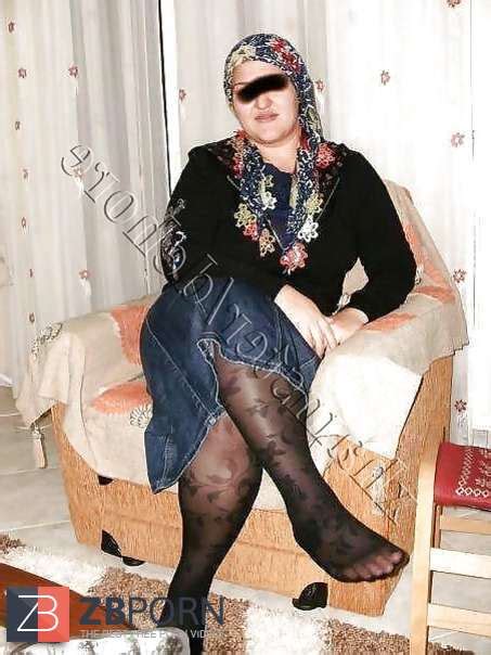 Hijab Mature Part ZB Porn