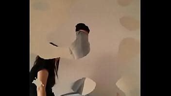 Pi Tinement Par Converse Chaussettes Et Pieds Nus Xvideos