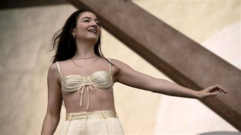 BCharts On Twitter No Primavera Sound LA Lorde Fala Sobre Seu