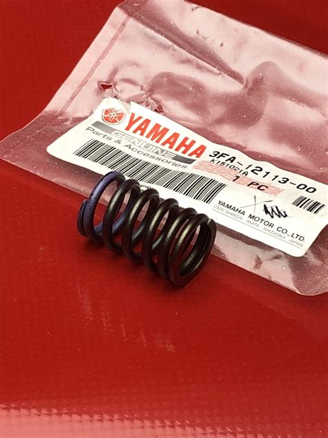 Atv Yfm Grizzly Yfa Breeze New Genuine Yamaha Valve Spring Fa