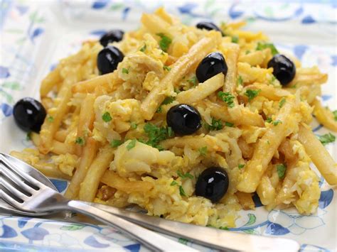 Bacalhau A Bras Morue La Portugaise Recette De Bacalhau A Bras