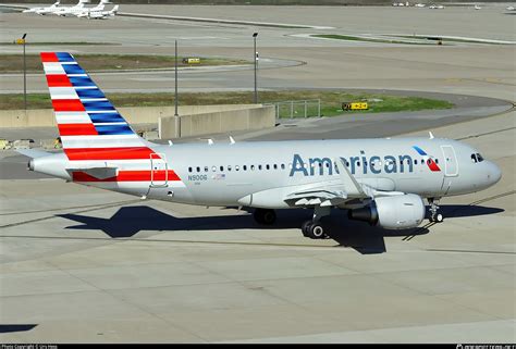 N9006 American Airlines Airbus A319 115 WL Photo By Urs Hess ID