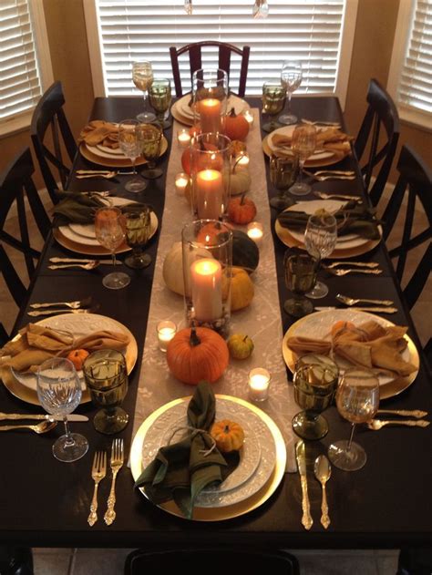 Fashion And Lifestyle Simple Thanksgiving Table Thanksgiving Dinner