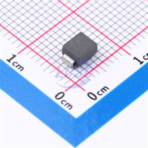 L78M05ABDT TR STMicroelectronics Linear Voltage Regulators LDO