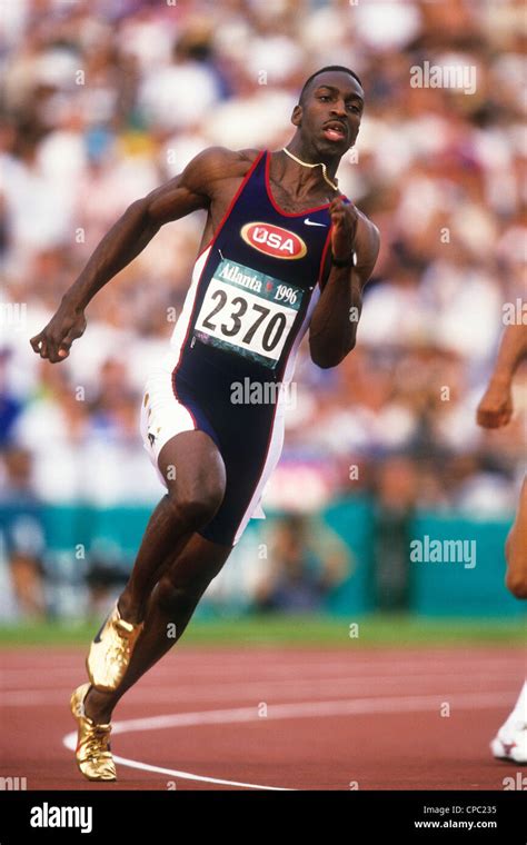 Michael johnson 1996 olympics hi-res stock photography and images - Alamy