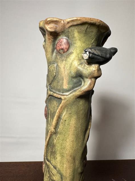 Weller Baldin Woodcraft Pottery Apple Tree Trunk Bud Vase With Raven