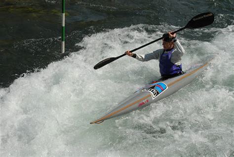 Valsugana Valbrenta Kajak Canoa Rafting Sul Fiume Brenta A Valstagna