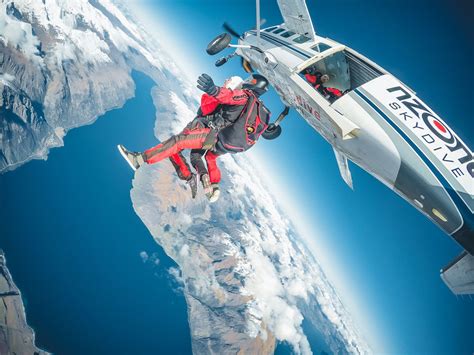 The Ultimate Guide to Skydiving in Queenstown (2024)