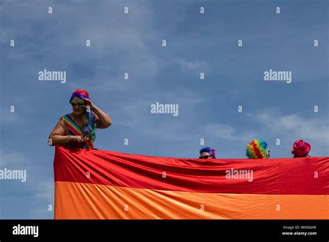 Uomo Gay Travestito Gay Gay Immagini E Fotografie Stock Ad Alta Risoluzione Alamy