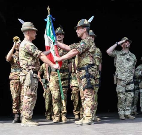 COMFOSE NUOVO COMANDANTE PER IL 4 REGGIMENTO RANGERS ALPINI