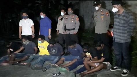 Gerebek Kampung Ambon Jakbar Polisi Amankan Sejumlah Orang Salah