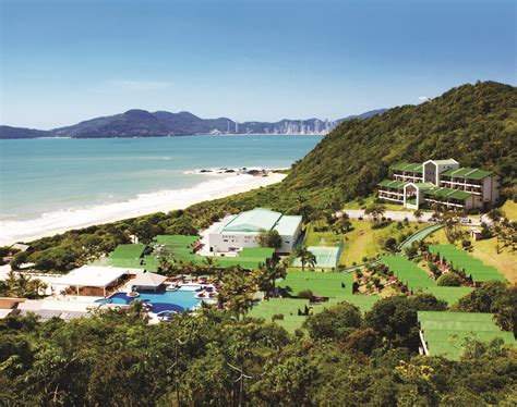 Infinity Blue Resort & Spa, oferece ceia de Natal e Réveillon especial.