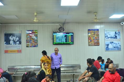 Agra Fort Railway Station Retiring Room Dr Barton Hooke Pattern