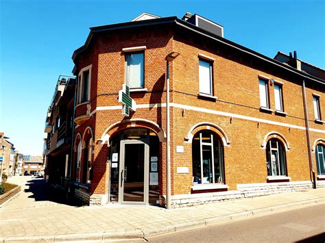 Apotheek Spaanse Kroon - Last van tranende, rode ogen en een loopneus