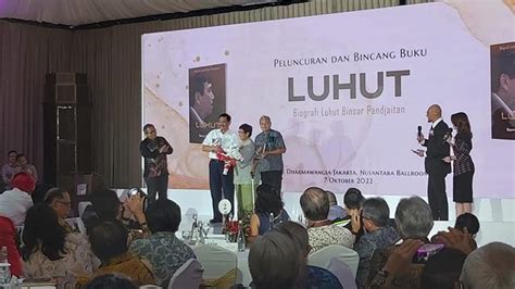 Biografi Luhut Binsar Pandjaitan Dirilis Satu Kata Dari Menkes Budi