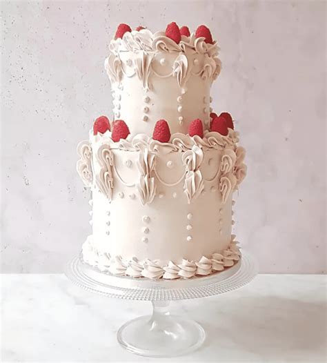 Vintage Inspired Cake