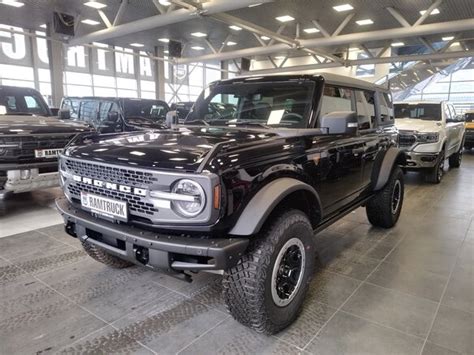 Купить б у Ford Bronco VI 2 7 AT 335 л с 4WD бензин автомат в