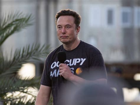 Elon Musk Describes His Vacations As ‘email With A View The Independent