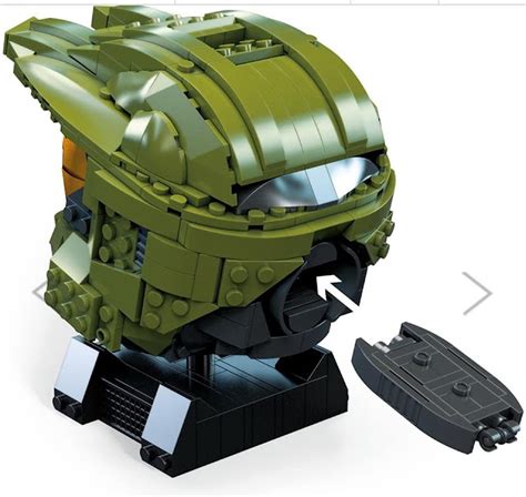 Mega Construx: Halo Infinite Master Chief Helmet Preview