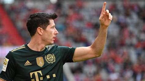 Bundesliga News Lewandowski Erh Lt Goldenen Schuh