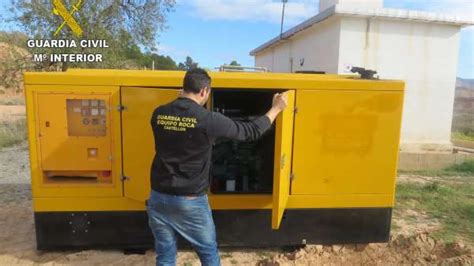 Detenidas Tres Personas E Imputadas Otras Cuatro Por Robar Un Grupo