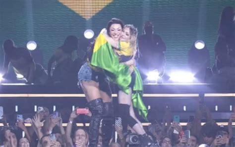 Madonna Encanta Homenagem A Personalidades Brasileiras Em Show De