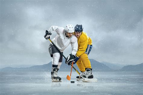 Fondos de Pantalla 2560x1706 Hockey Varón Dos Uniforme Casco Hielo