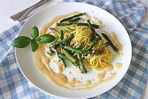 Grüner Spargel mit Spaghetti von FrlM Chefkoch