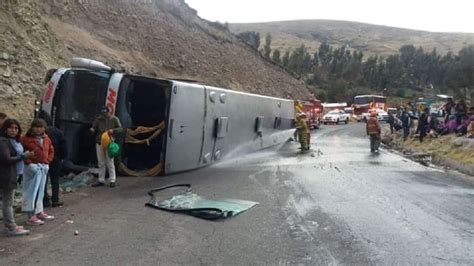 Un bus se despistó en Ayacucho y dejó un muerto y 14 heridos RPP Noticias