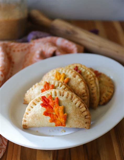 Pumpkin Hand Pies - So Easy!