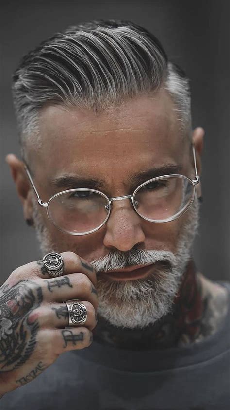 40 Men's latest beard styles ideas | Silver hair men, Beard hairstyle ...